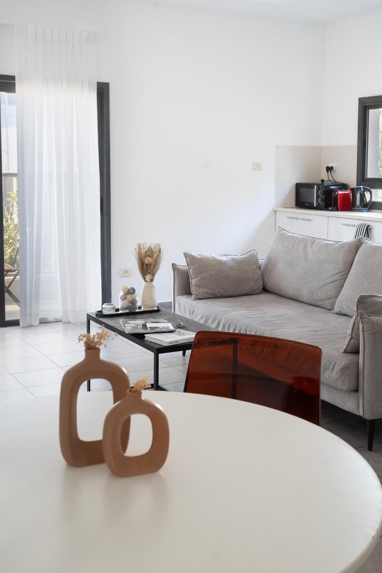 Haim Arlosoroff Residence With Shelter Tel Aviv Bagian luar foto